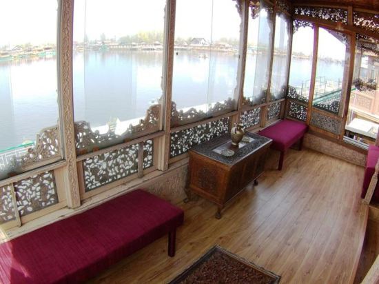 Mother India Group of houseboats. — фото 4