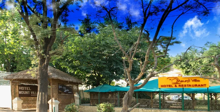 Гора Абу: WelcomHeritage Connaught House, Mount Abu