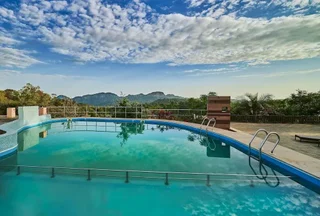 Гора Абу: WelcomHeritage Connaught House, Mount Abu