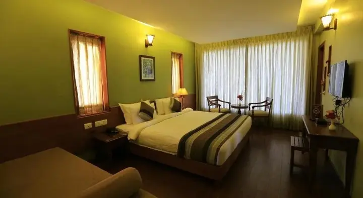 Ути: Western Valley Resorts