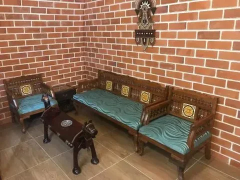 Ути: Western Valley Resorts