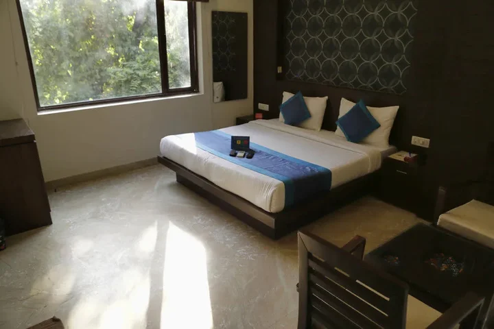 Нью-Дели: FabHotel Karol Bagh Main Market
