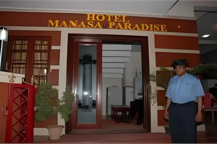 Бангалор: Hotel Manasa Paradise