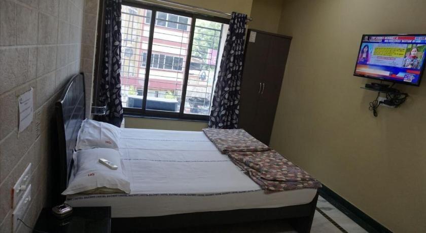 Нагпур: Hotel Gujrat