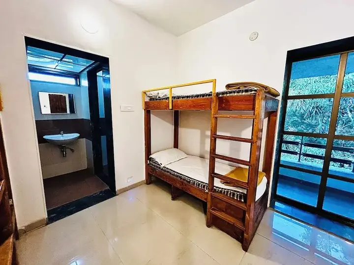 Лонавала: Rainwood Residency