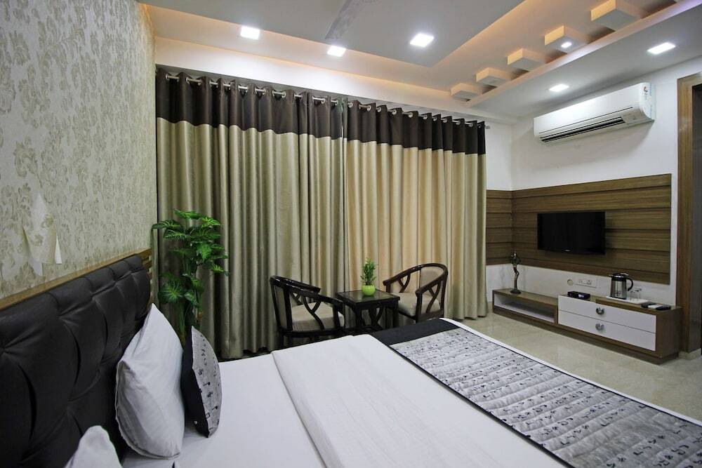 Гуруграм: Gazebo Inn & Suites