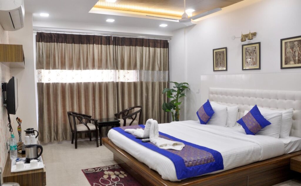 Гуруграм: Gazebo Inn & Suites