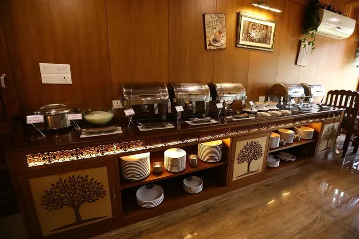 Манали: Hotel Natraj