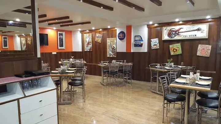 Манали: Hotel Natraj