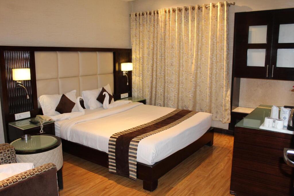 Бхилвара: Hotel La Abode