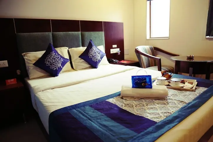 Пуна: OYO 1061 Hotel Bhairavee