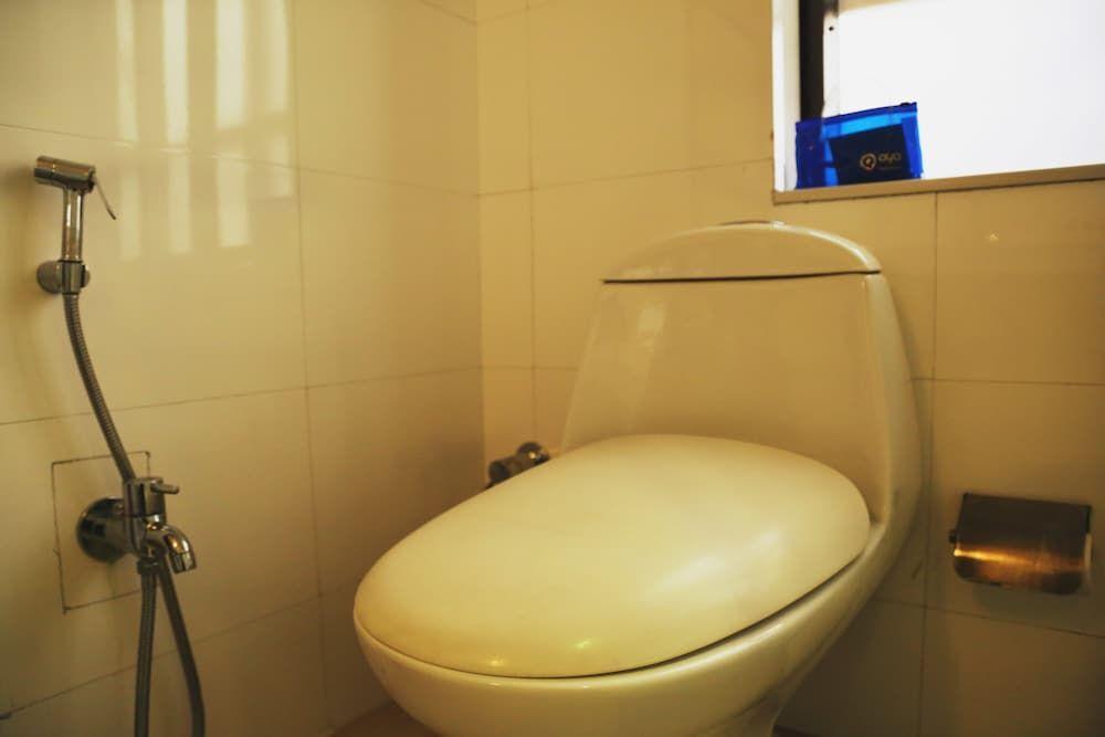 Пуна: OYO 1061 Hotel Bhairavee