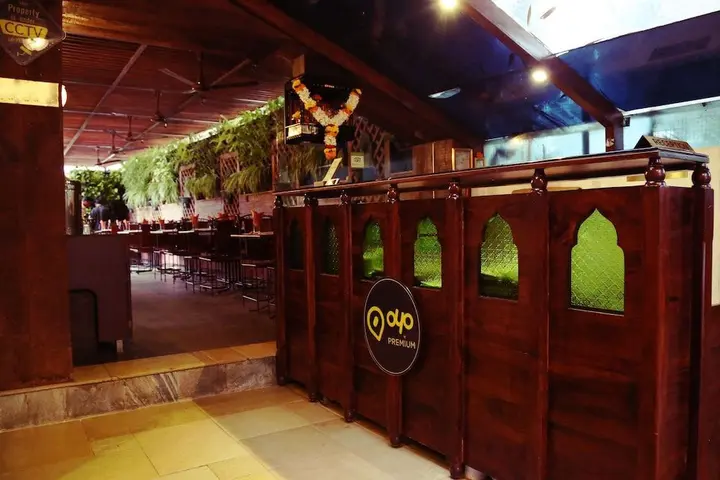 Пуна: OYO 1061 Hotel Bhairavee
