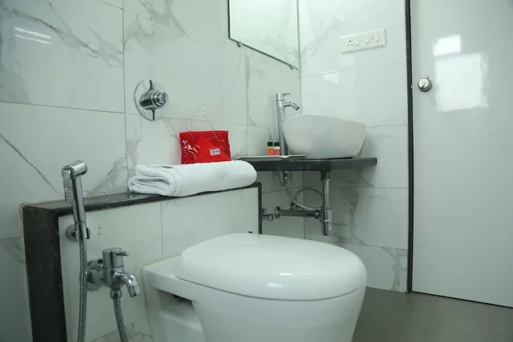 Пимпри-Чинчвад: OYO 1647 Hotel Regent