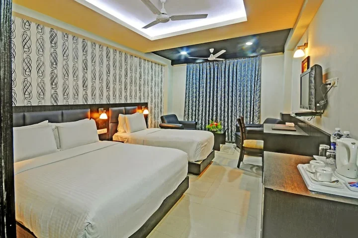 Пури: OYO Premium VIP Road