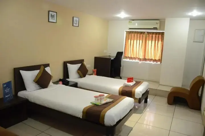 Пуна: OYO Rooms Parihar Chowk Aundh