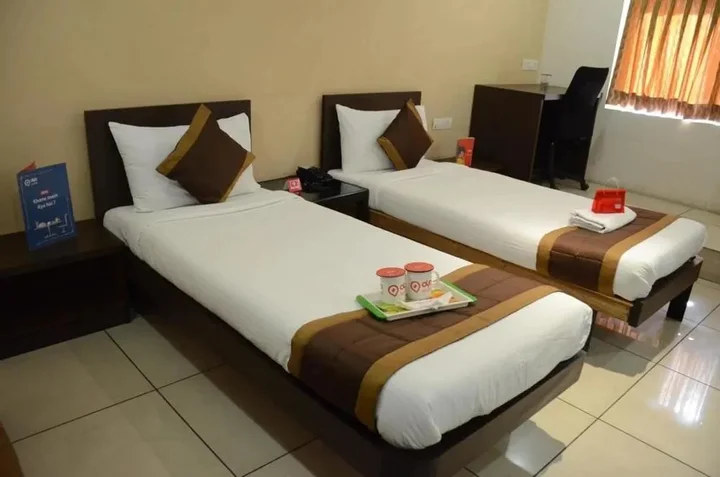 Пуна: OYO Rooms Parihar Chowk Aundh