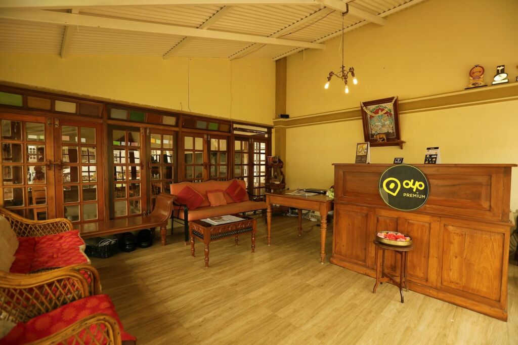 Ути: OYO Premium Heritage Stays Charing Cross