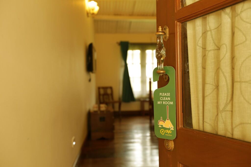 Ути: OYO Premium Heritage Stays Charing Cross