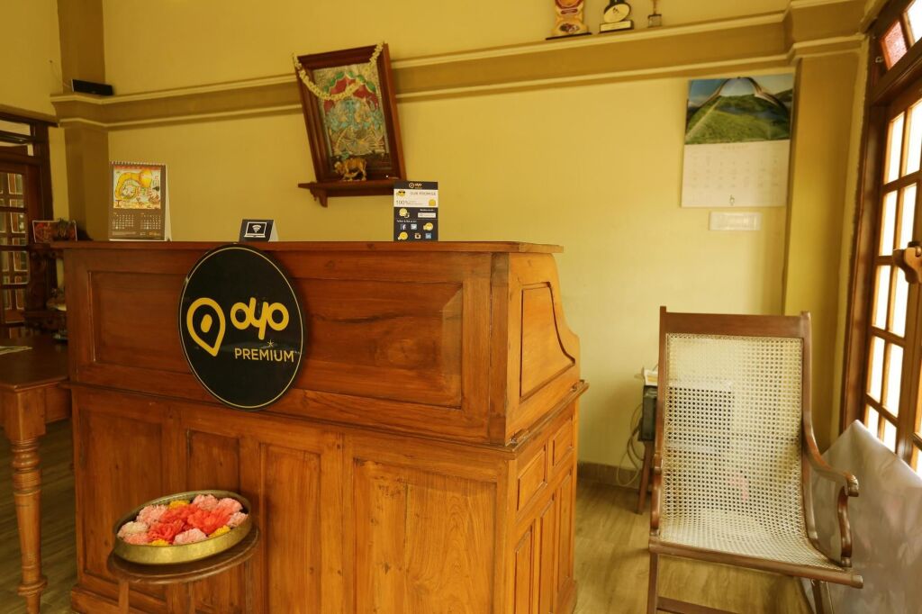 Ути: OYO Premium Heritage Stays Charing Cross