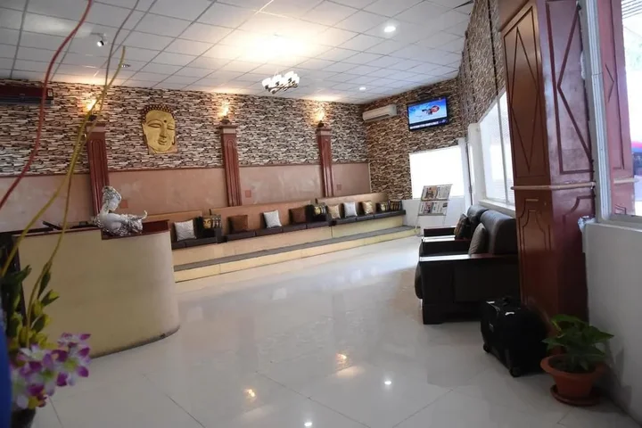 Патна: OYO Premium Patliputra Patna