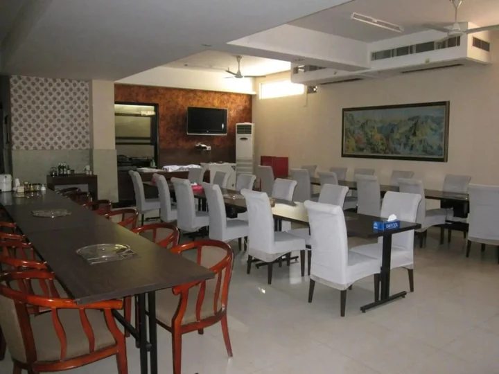 Большая Нойда: OYO Premium Chi Greater Noida