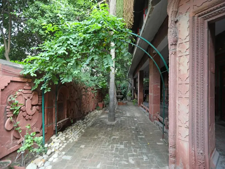 Нойда: OYO 1427 Hotel Malhar Haveli