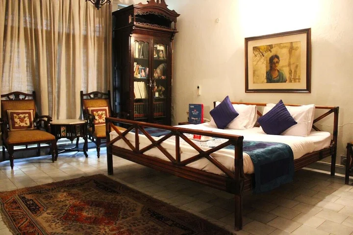 Нойда: OYO 1427 Hotel Malhar Haveli