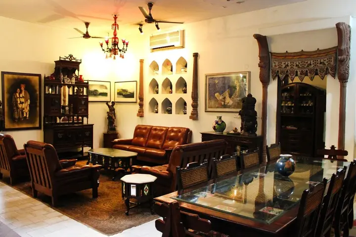 Нойда: OYO 1427 Hotel Malhar Haveli