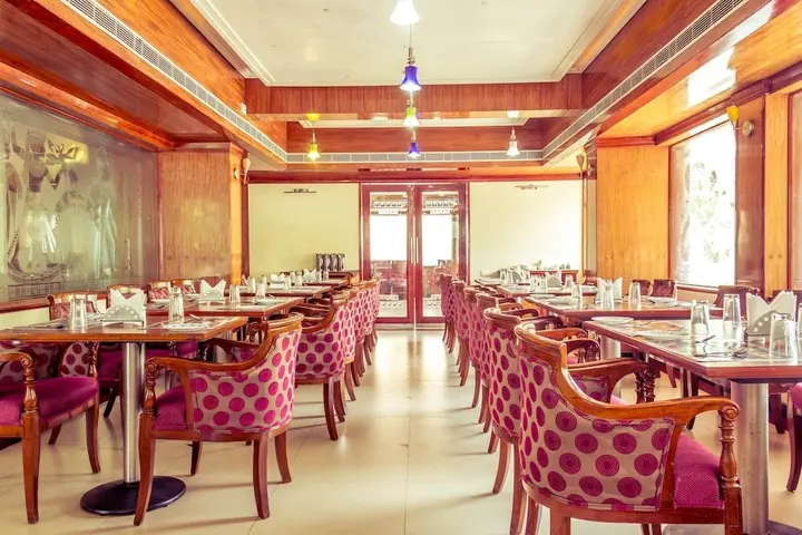 Висакхапатнам: OYO 1667 Hotel Micro Continental