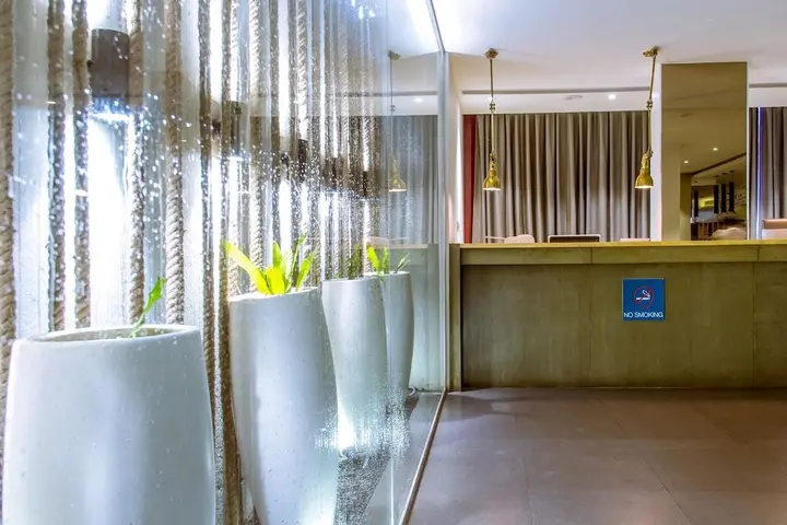 Висакхапатнам: OYO 1447 The Port Hotel