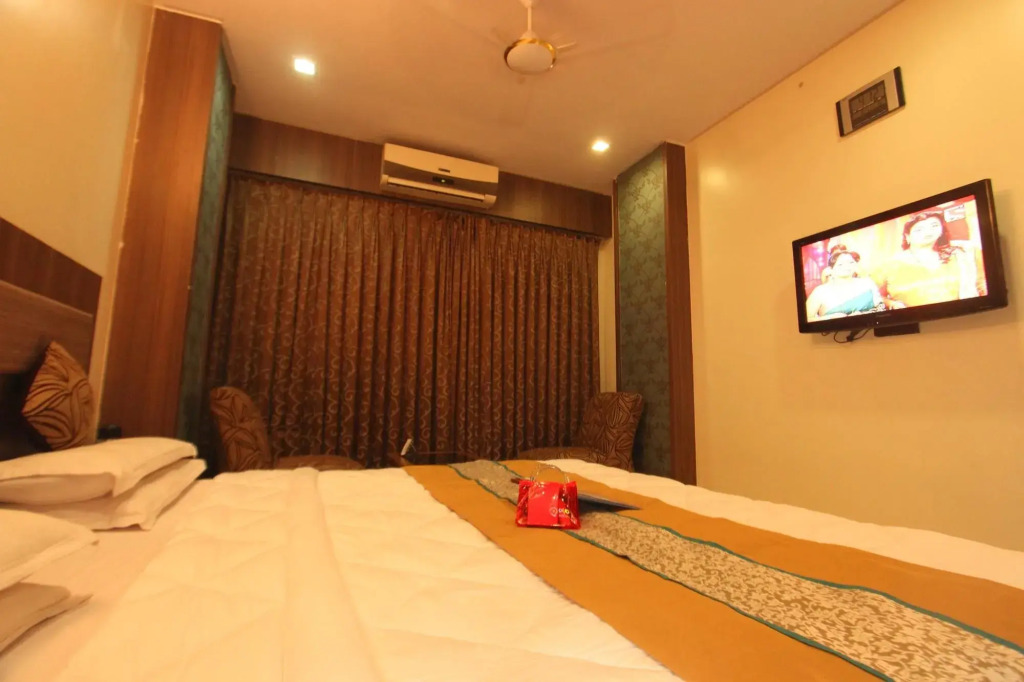 Сурат: OYO Rooms Delhi Gate