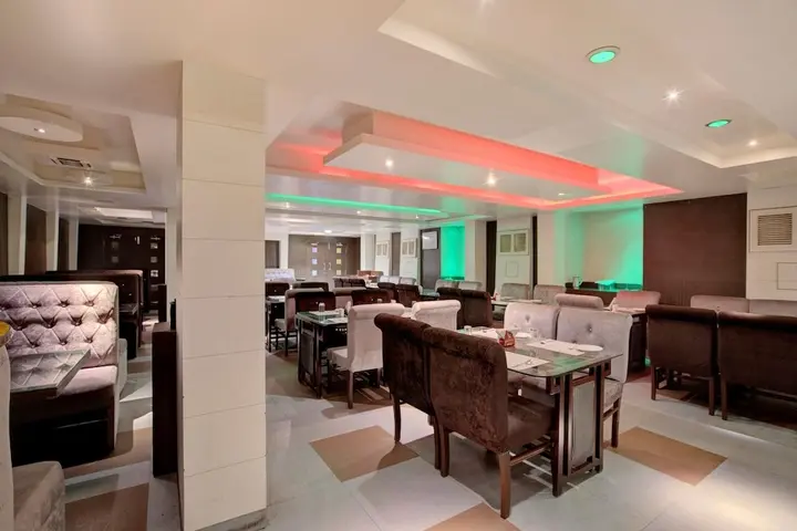 Ранчи: Capital O 1585 Hotel Palash Residency