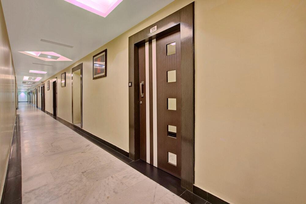 Ранчи: Capital O 1585 Hotel Palash Residency