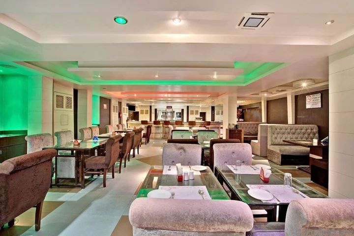 Ранчи: Capital O 1585 Hotel Palash Residency