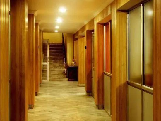 Варанаси: OYO 943 The Hotel Swastik Inn