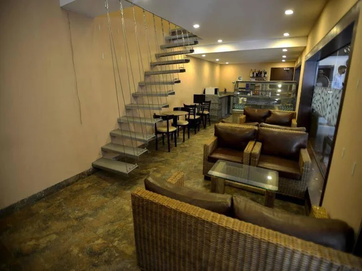 Вадодара: OYO Rooms Dairy Den Circle