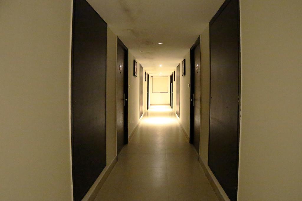 Виджаявада: OYO Rooms Benz Circle