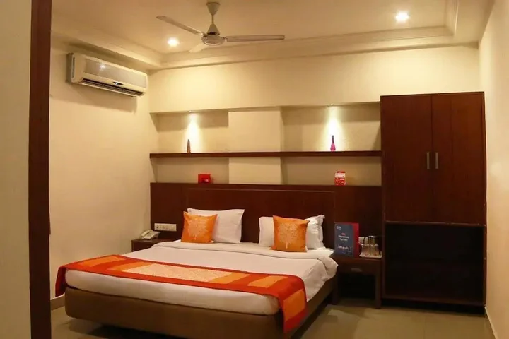 Виджаявада: OYO Rooms Mahanadu Road Extension