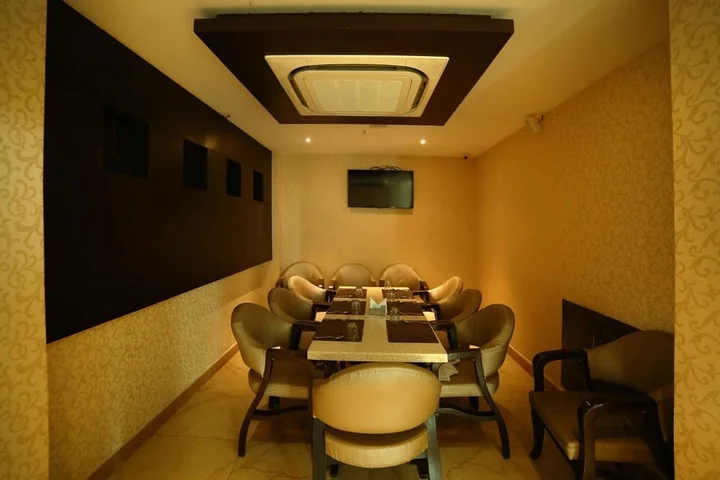 Виджаявада: OYO 1566 Hotel Kranthi's Innotel