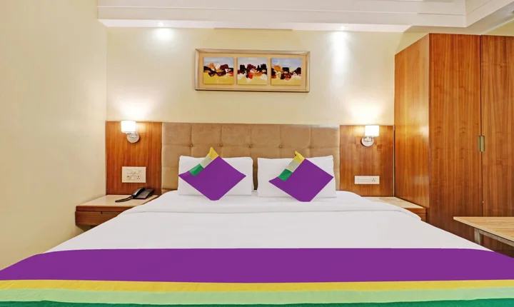 Виджаявада: OYO Rooms NTR Health University