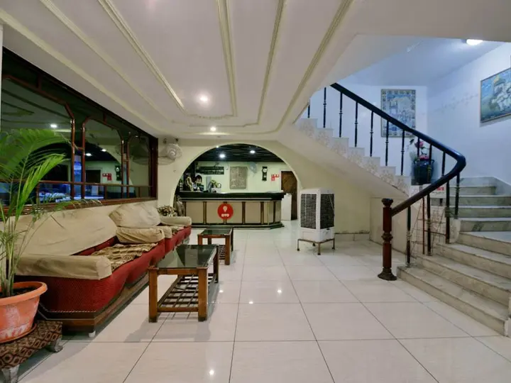 Варанаси: OYO 1294 Hotel Padmini International