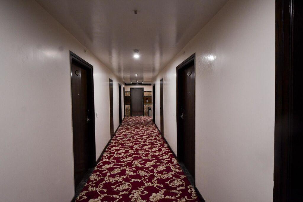 Варанаси: OYO Premium JHV Mall Cantonment