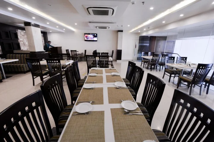 Варанаси: OYO Premium JHV Mall Cantonment