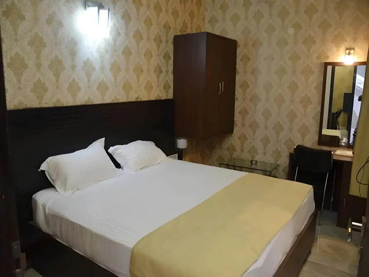 Варанаси: OYO Rooms Mall Road Cantonment