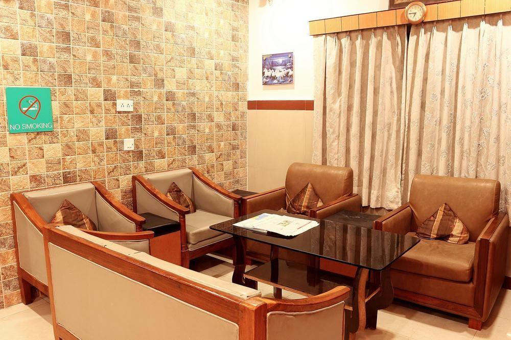 Колката: OYO Rooms Salt Lake Sector 1 Central Park