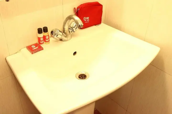 Колката: OYO Flagship 1805 Blue Orchid Corporate Inn