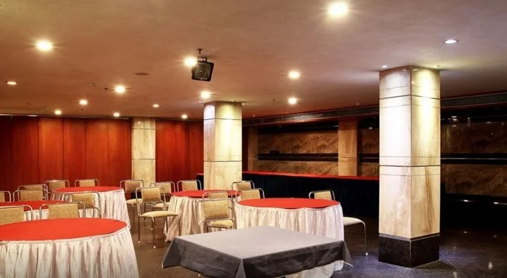 Колката: OYO 1764 Hotel Maruti Lodging