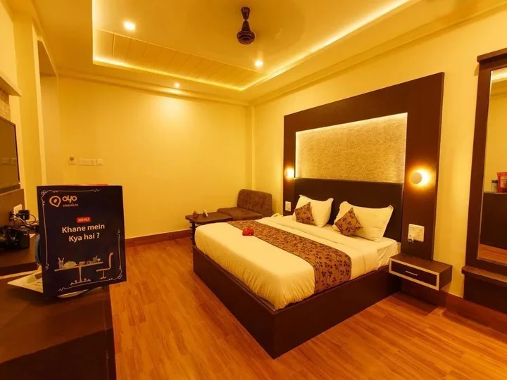 Кота: OYO Premium Kotri Circle