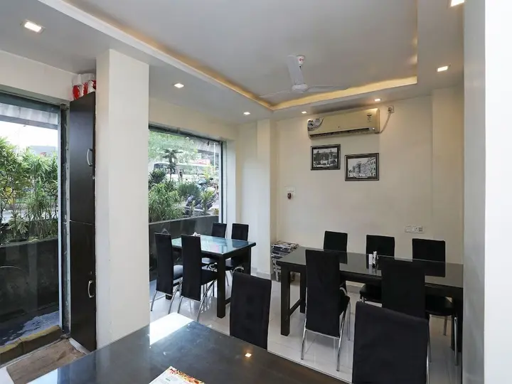 Колката: OYO 884 Hotel Sheldon